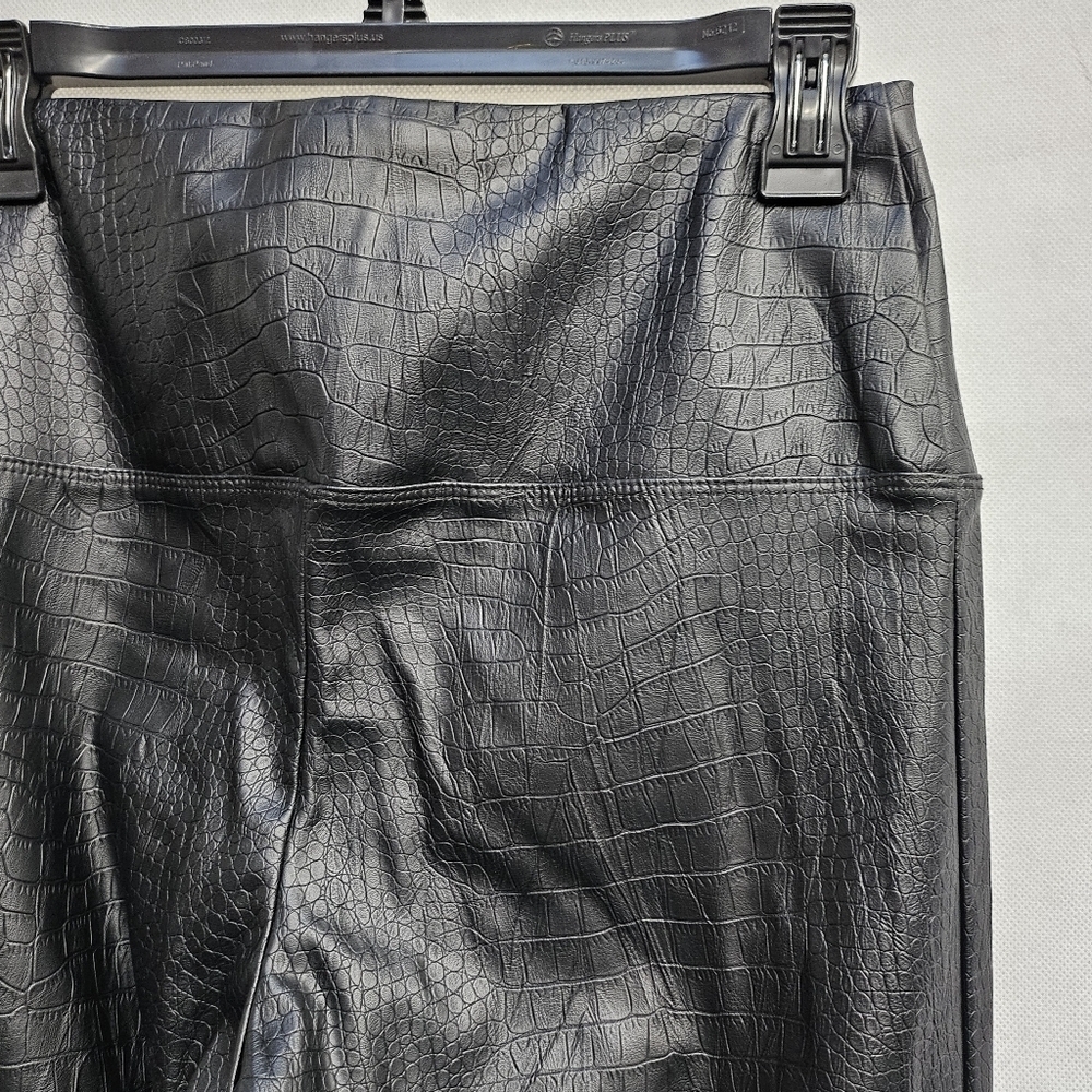 Nicole Miller Faux Leather  Snakeskin Black 100% Polyurethane Leggings Sz S - Picture 4 of 7